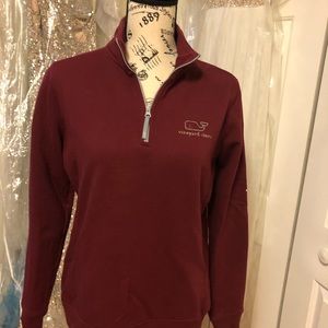 Vineyard Vines pullover sweatshirt